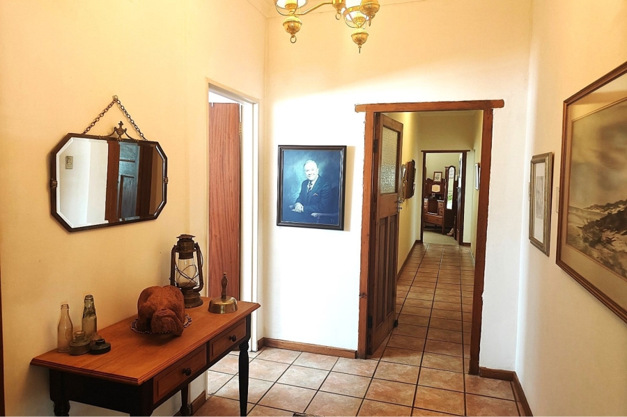 5 Bedroom Property for Sale in Piketberg Western Cape